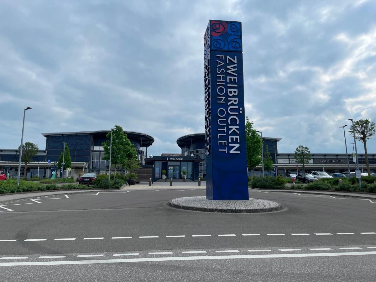 Stierpartment Am Pfaelzer Wald Naehe Outlet Center Zweibruecken Leilighet Pirmasens Eksteriør bilde